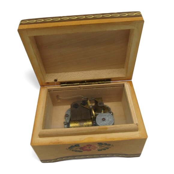 Wood Swiss MUSIC BOX Floral Design Playing Ich Han En Schatz Am Zürisee Vintage - Picture 10 of 10